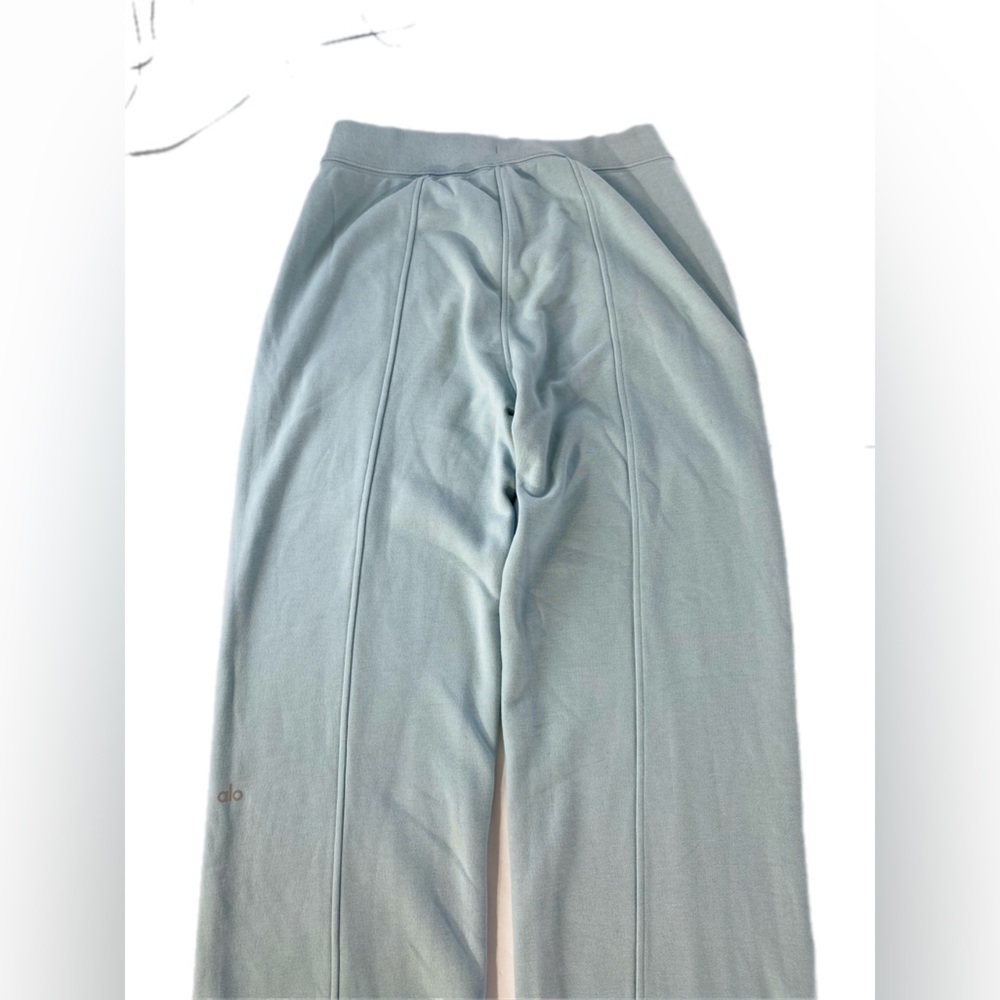 Alo Yoga High Waist Offline straightleg sweatpants Chalk blue Large - Picture 11 of 15
